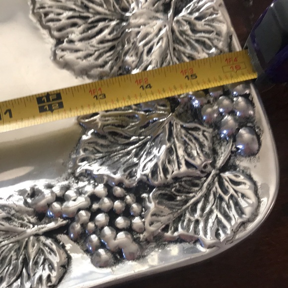 Gorgeous Vintage Grape Tray by Old Town Imports - Picture 10 of 11